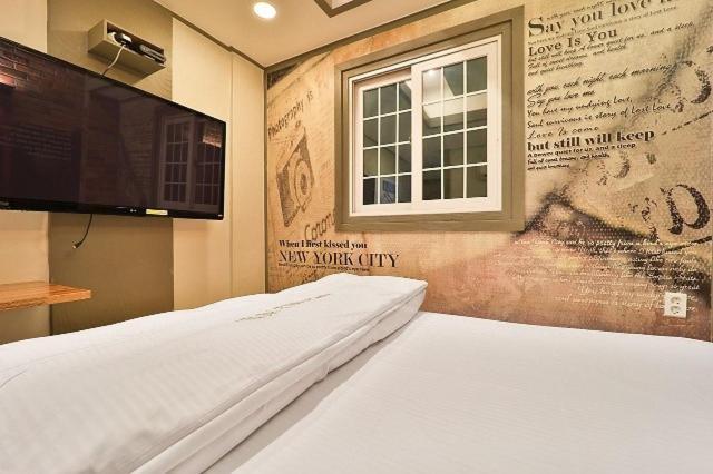 Daegu Daemyeong-Dong New Prince Hotel Szoba fotó